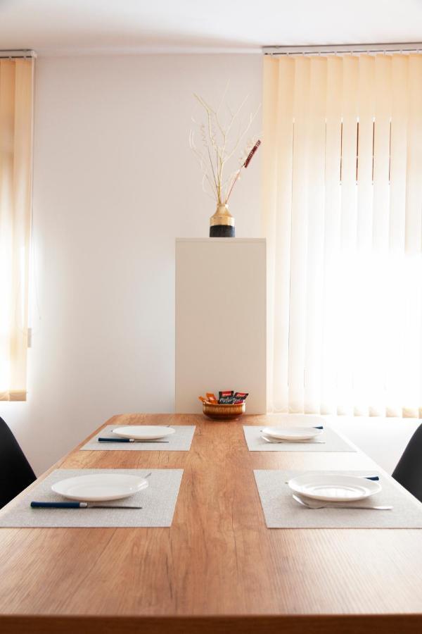 Lux Family Apartment Vidanovic Pirot Bagian luar foto