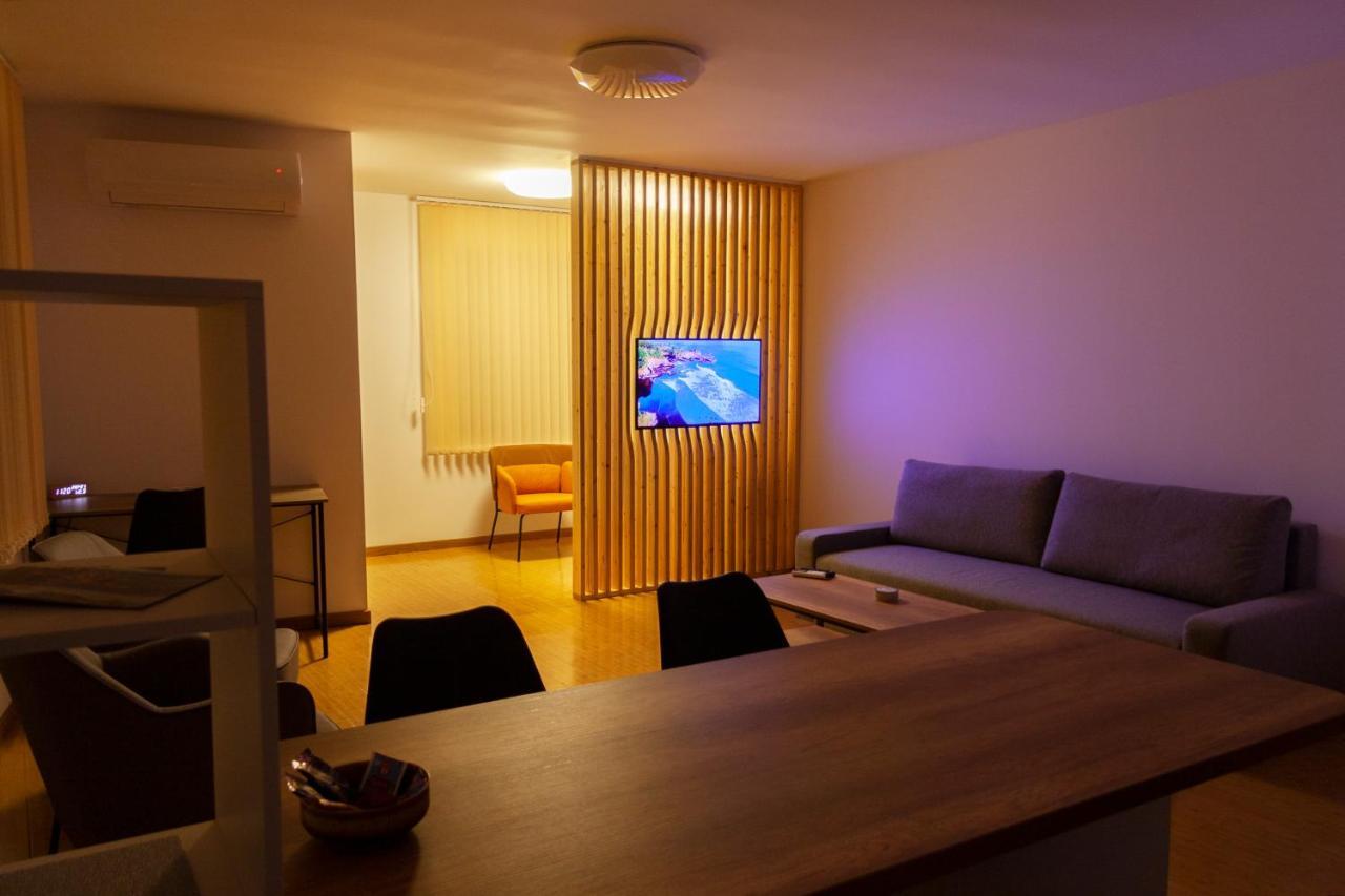 Lux Family Apartment Vidanovic Pirot Bagian luar foto